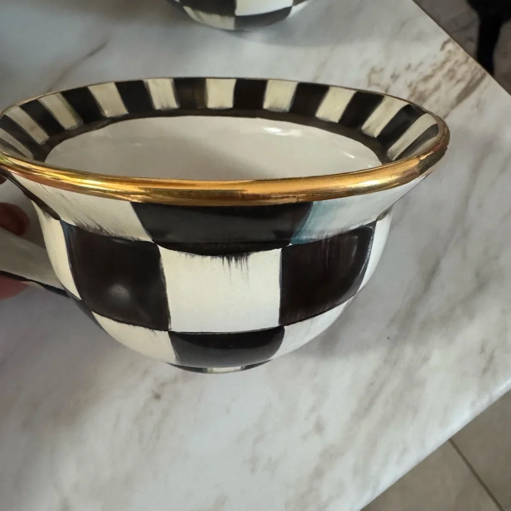 MacKenzie-Childs Courtly Check Tea cups with Gold Accents - Picture 6 of 9